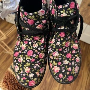 Dr Marten canvas boots